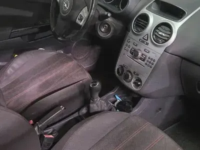 Usata Opel Corsa Sport 80 CV (58 kW) 2009 Nero Utilitaria