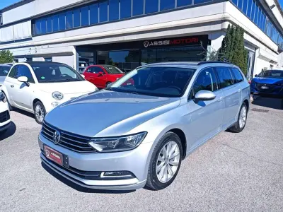 Usata VW Passat Business 150 CV (110 kW) 2018 Argento Station wagon