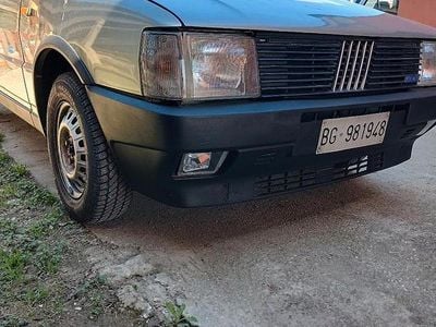 Käytetty Fiat Uno 45 HP (33 kW) 1989 Viistoperä