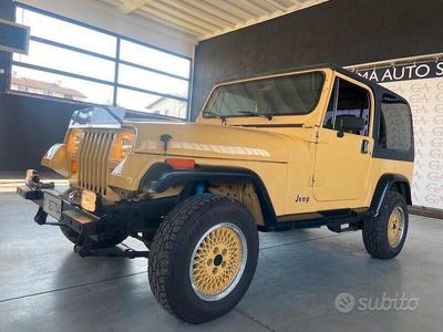 usata Jeep Wrangler YJ 4.2 BENZ/GPL + HARD TOP