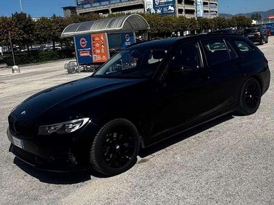 Gebraucht BMW 318 150 PS (110 kW) 2022 Schwarz Kombi