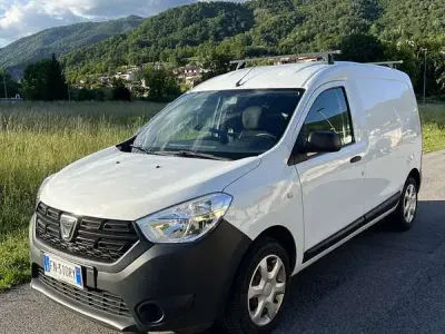Usata Dacia Dokker Ambiance 83 CV (61 kW) 2018 Monovolume
