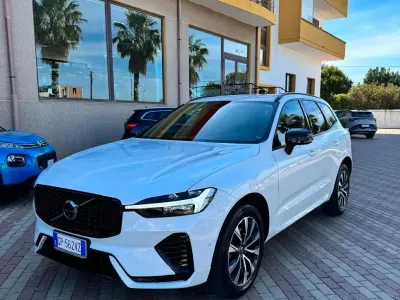 Usata Volvo XC60 Ultimate 197 CV (144 kW) 2023 Bianco SUV