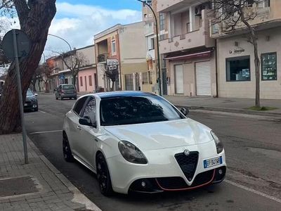 Usata Alfa Romeo Giulietta 120 CV (88 kW) 2011 Bianco Utilitaria
