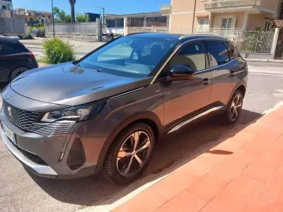 Usata Peugeot 3008 GT 131 CV (96 kW) 2021 Grigio SUV
