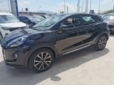 Usata Ford Puma Titanium 125 CV (91 kW) 2023 Agate black SUV