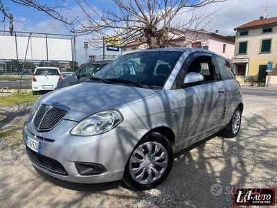 usata Lancia Ypsilon 1.2 8v Diva 69cv