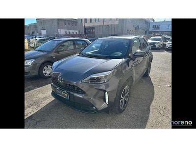 Usata Toyota Yaris Cross Lounge 116 CV (85 kW) 2022 Grigio SUV