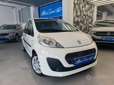 Usata Peugeot 107 Active 68 CV (50 kW) 2013 Utilitaria