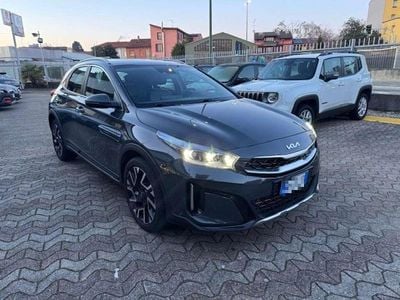 Usata Kia XCeed 160 CV (117 kW) 2022 Grigio scuro SUV