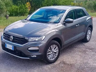 Usata VW T-Roc Business 116 CV (85 kW) 2020 SUV