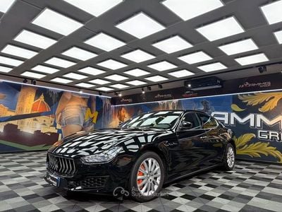 Begagnad Maserati Ghibli 580 HK (426 kW) 2021 Svart Sedan
