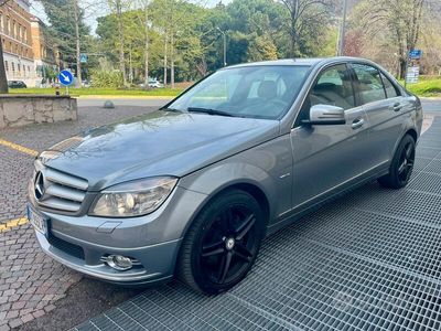 Mercedes C320