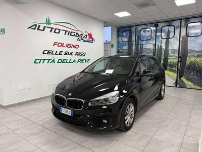 Usata BMW 218 Active Tourer Luxury Line 150 CV (110 kW) 2015 Nero Monovolume