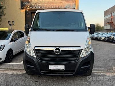 Usata Opel Movano 130 CV (95 kW) 2019 Bianco Monovolume