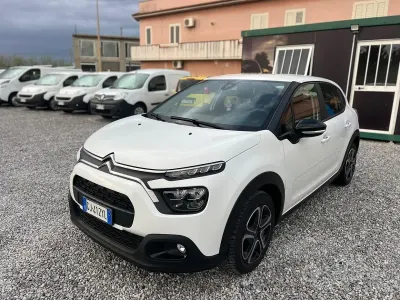 Usata Citroën C3 Shine 102 CV (75 kW) 2022 Bianco Utilitaria
