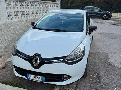 Usata Renault Clio IV 75 CV (55 kW) 2013 Bianco Berlina