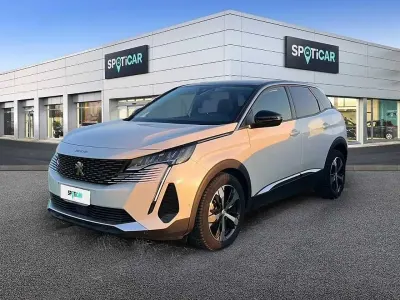 Usata Peugeot 3008 Allure 131 CV (96 kW) 2022 Bianco madreperla SUV