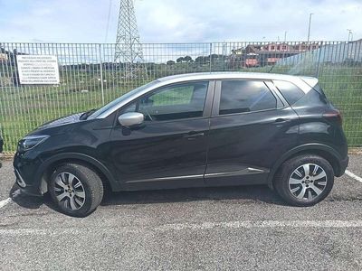 Usata Renault Captur 90 CV (66 kW) 2019 Nero SUV