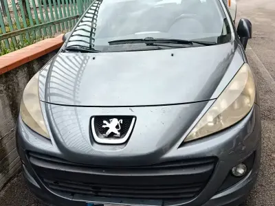 Usata Peugeot 207 73 CV (53 kW) 2009 Grigio Berlina