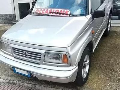 Usata Suzuki Vitara 2002 Grigio SUV