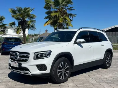 Usata Mercedes GLB200 Business 150 CV (110 kW) 2022 Bianco SUV