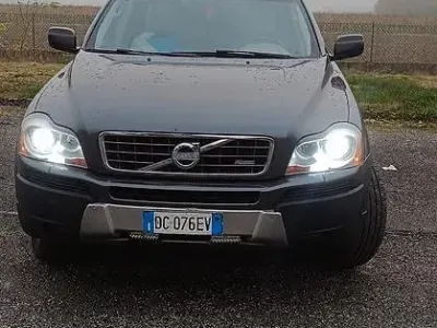 Usata Volvo XC90 185 CV (136 kW) 2006 Nero SUV