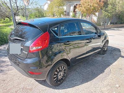 Usata Ford Fiesta 68 CV (50 kW) 2009 Nero Utilitaria