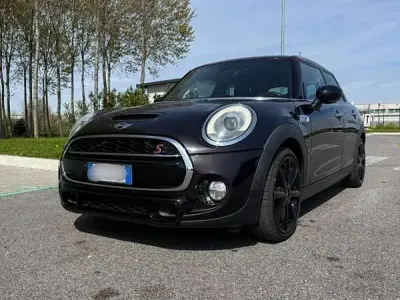 Begagnad Mini John Cooper Works 170 HK (125 kW) 2015 Brun Halvkombi