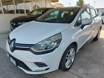 Usata Renault Clio 75 CV (55 kW) 2018 Bianco Station wagon