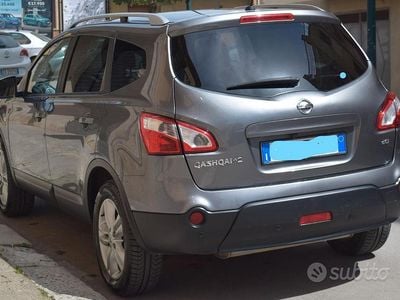Begagnad Nissan Qashqai +2