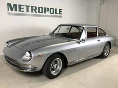 Usata Ferrari 330 300 CV (220 kW) 1965 Argento Coupé
