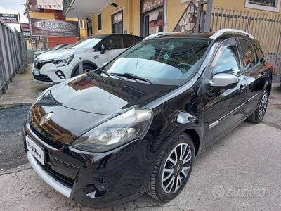 Usata Renault Clio GrandTour Dynamique 90 CV (66 kW) 2012 Nero Station wagon