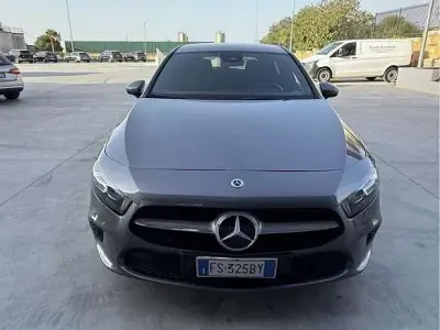 Usata Mercedes A180 116 CV (85 kW) 2019 Berlina