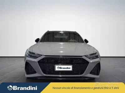 Usata Audi RS6 Comfort 600 CV (441 kW) 2022 Grigio Station wagon