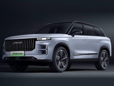 Nuova Jaecoo 7 279 CV (205 kW) 2026 Moonlight silver & carbon crystal black roof SUV