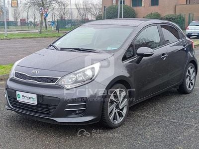 Usata Kia Rio 75 CV (55 kW) 2016 Grigio Utilitaria