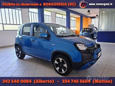 Usata Fiat Panda Cross Cross 69 CV (50 kW) 2023 Blu Utilitaria