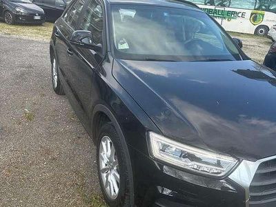 Usata Audi Q3 Business 150 CV (110 kW) 2015 Nero SUV