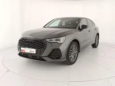 Usata Audi Q3 Sportback S-Line 150 CV (110 kW) 2024 Grigio daytona perlato SUV