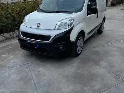 Usata Fiat Fiorino 95 CV (69 kW) 2019 Bianco Monovolume