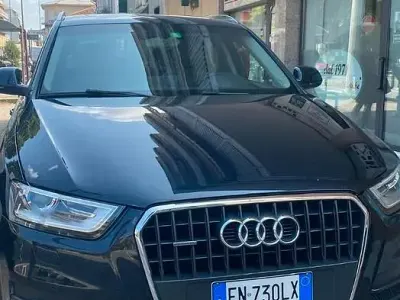 Usata Audi Q3 Comfort 170 CV (125 kW) 2012 Blu SUV