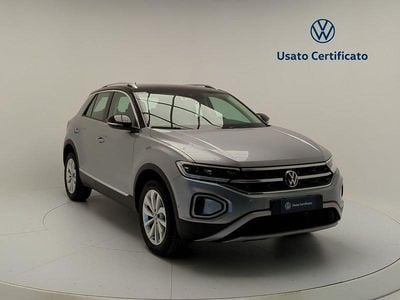 Używany VW T-Roc Style 116 KM (85 kW) 2024 Srebrny SUV