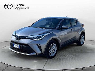 Usata Toyota C-HR Active 122 CV (89 kW) 2022 Grigio SUV