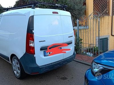 Usata Dacia Dokker 95 CV (69 kW) 2019 Monovolume