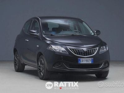 Usata Lancia Ypsilon 69 CV (50 kW) 2024 Nero Utilitaria