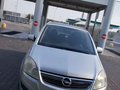 Usata Opel Zafira