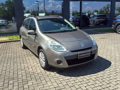 Usata Renault Clio GrandTour 75 CV (55 kW) 2009 Beige Station wagon