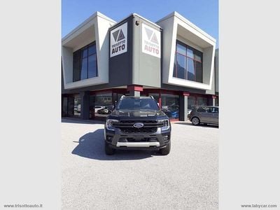 Usata Ford Ranger Wildtrack 204 CV (150 kW) 2024 Blu/azzurro Pick-up
