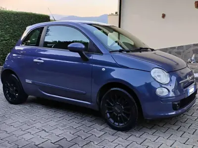 Usata Fiat 500 86 CV (63 kW) 2012 Blu/azzurro Utilitaria